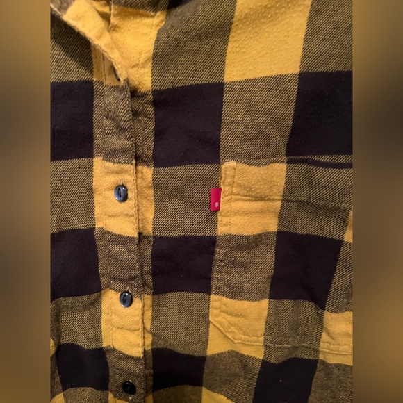 Levi's Black and Yellow Plaid Lumberjack shirt - Picture 4 of 5